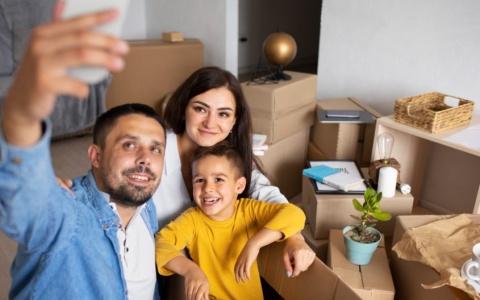 Πιο κοντά στο δικό τους σπίτι χιλιάδες πολίτες